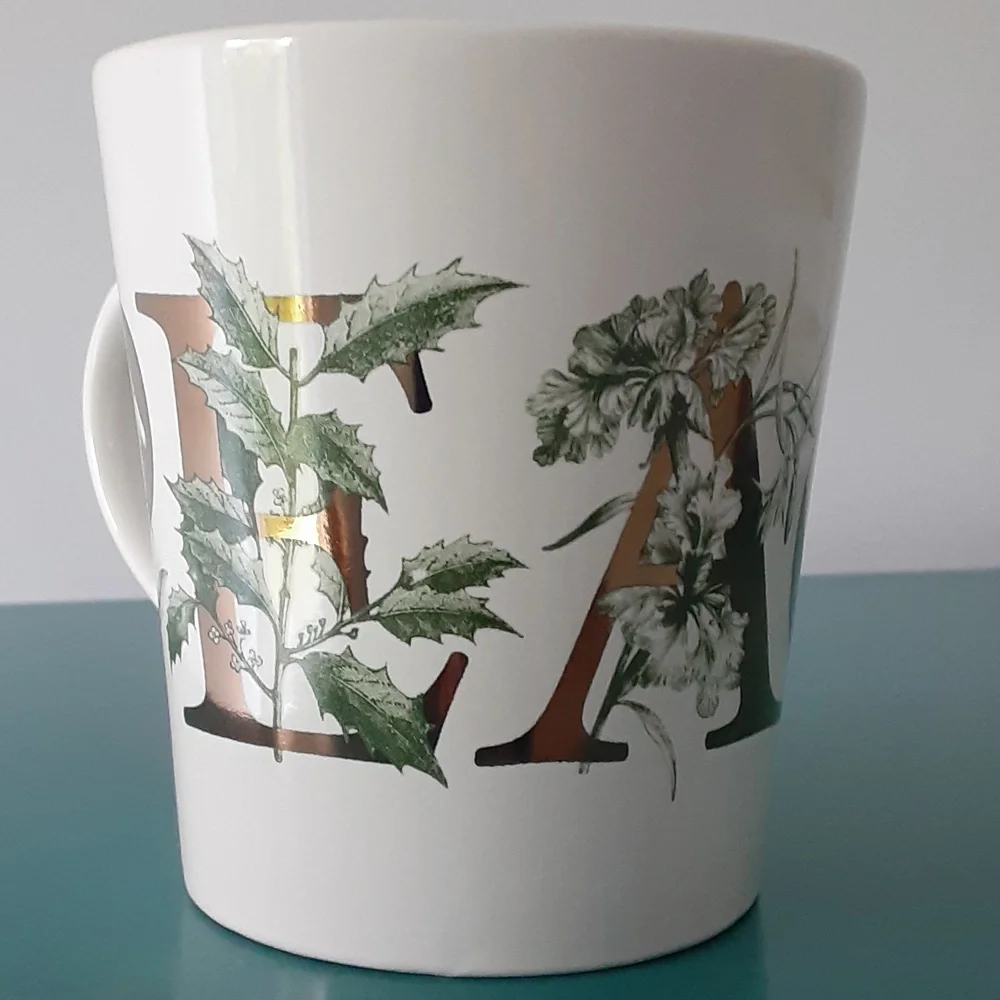 Williams Sonoma PEACE Winter Greenery Foliage 14 oz White Mug